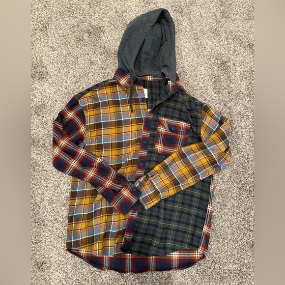 American Eagle Outfitters Other - American Eagle Hooded Flannel